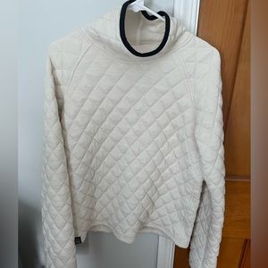 Oiselle Quilted Mockneck